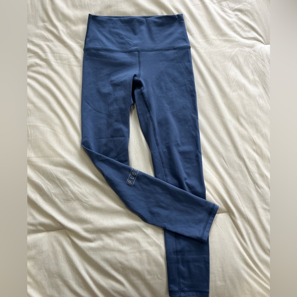 FLEO Leggings